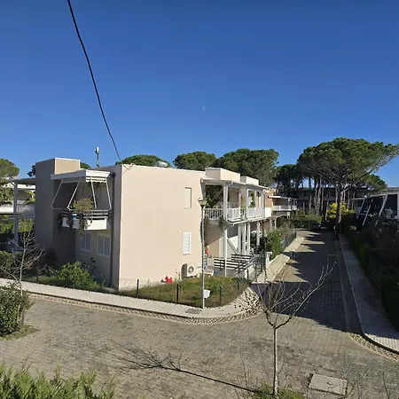 Seaside Timber * Plazhi San Pietro