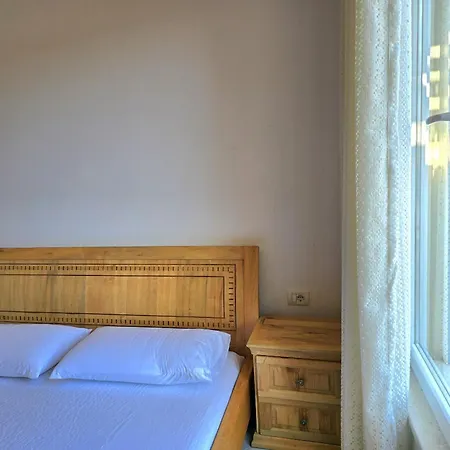 Seaside Timber Apartment Plazhi San Pietro