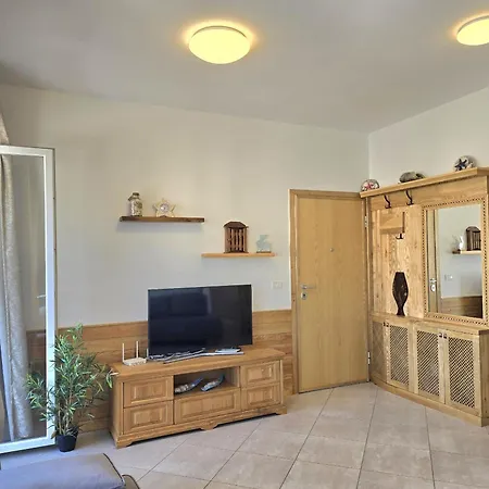 Seaside Timber Apartment *