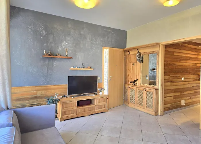 Seaside Timber Daire *