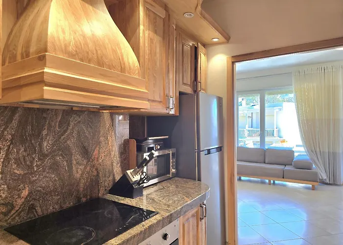 Seaside Timber Daire